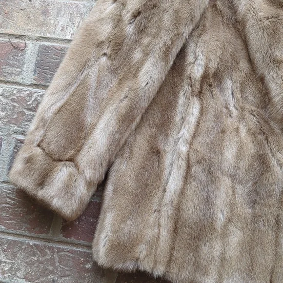 Vintage 1960s Faux Fur Beige Mink Style Cropped Coat Cut Fur Tissavel - Picture 4 of 10